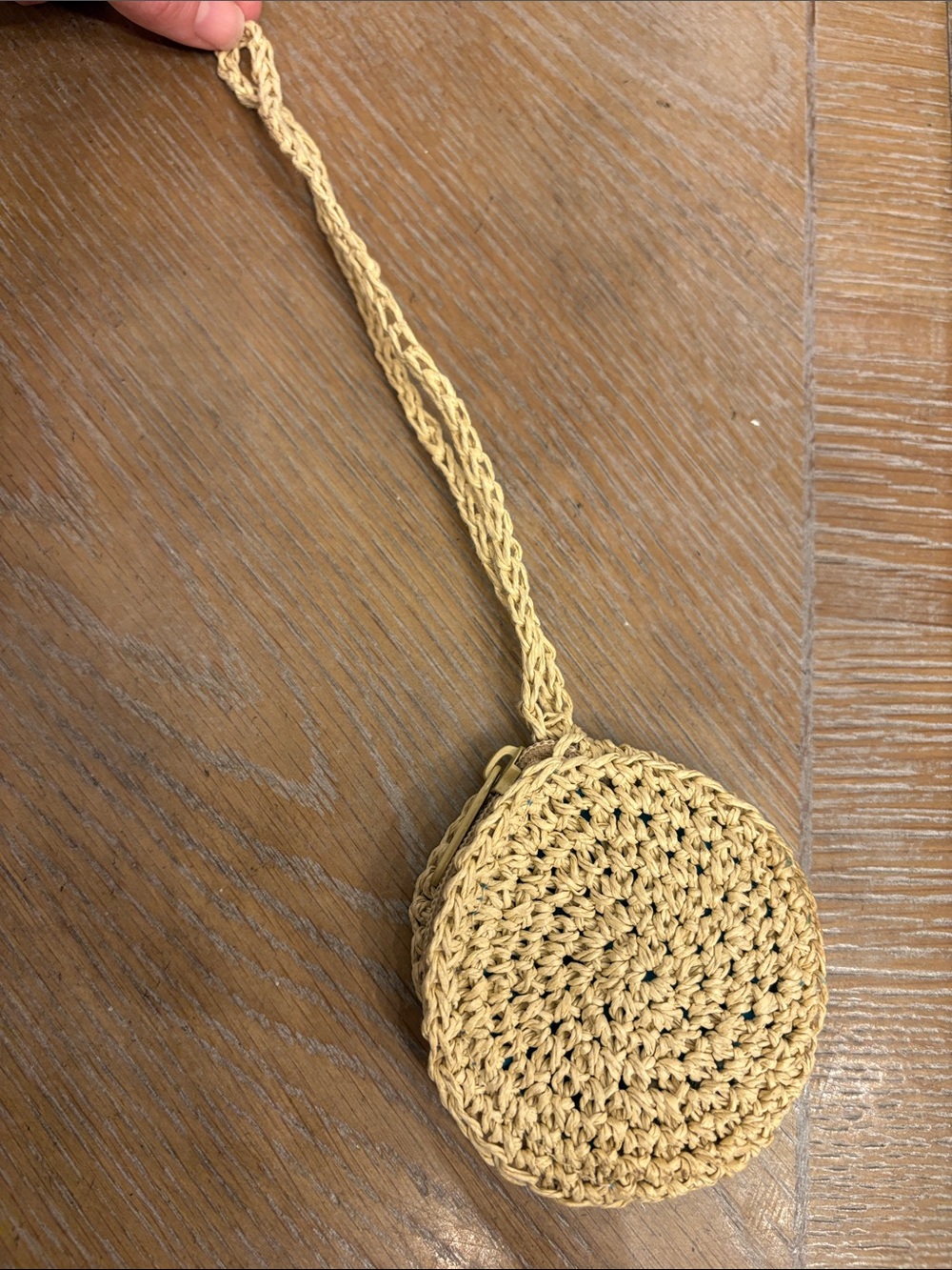 Round Crocheted Wristlet with Bright Turquoise Lining